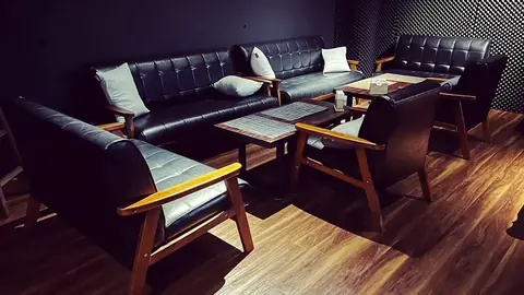 KuRo co-working 酒吧｜台中酒吧店家資訊｜台中場地資料